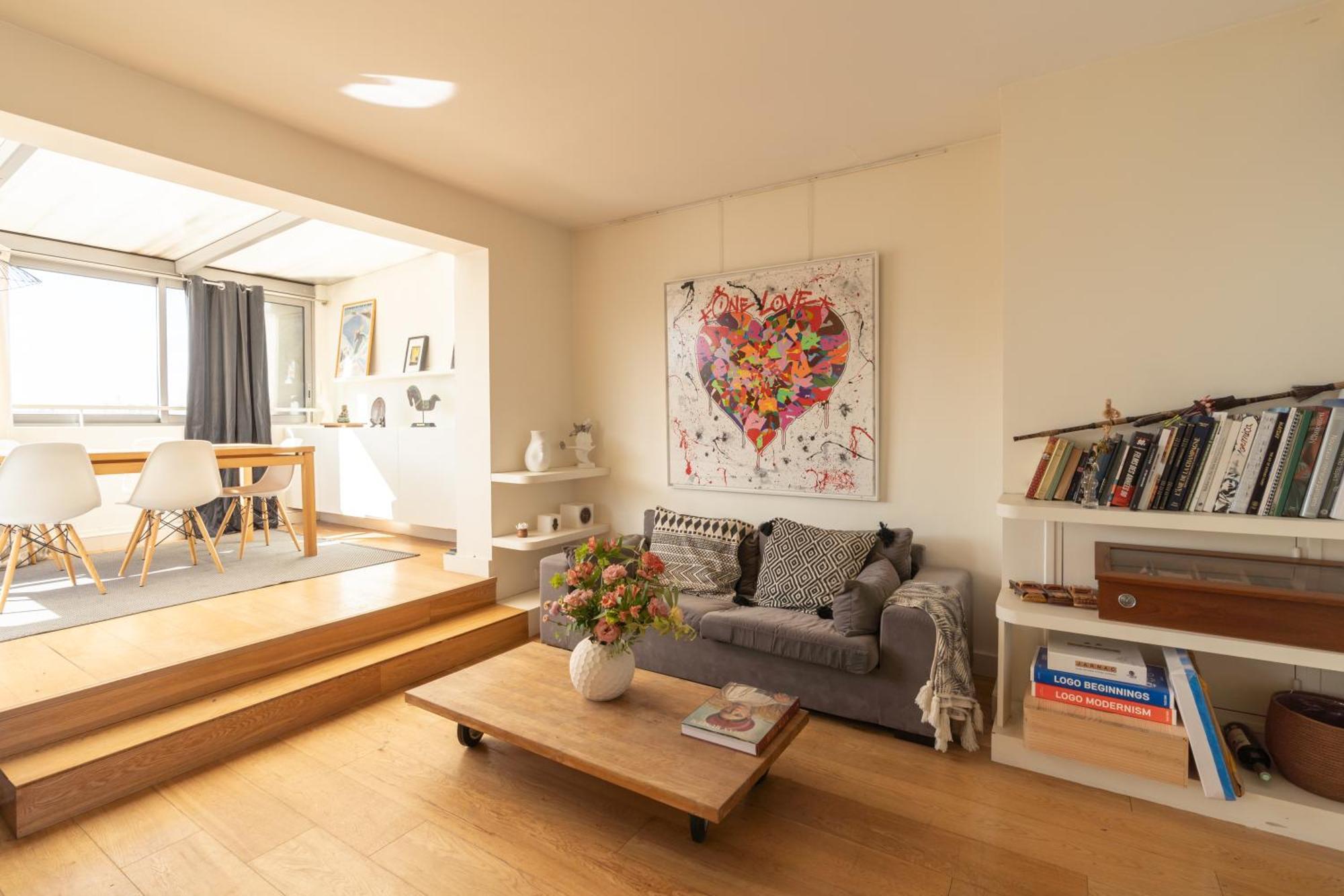 Appartement Breathtaking 2bd Roof-top Patio 19e! Paris
